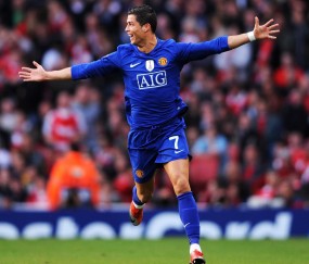 开云体育登录-杰伦格林爆发，爵士决胜局带走上海队，当个人英雄主义点燃集体胜利