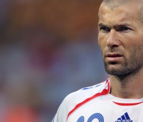 开云体育中国-当德国铁骑碾过桑巴舞步，莱比锡红牛与苏亚雷斯的欧冠启示录