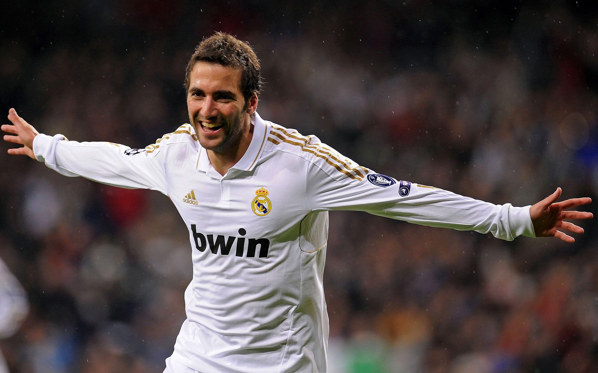 当非洲雄狮的咆哮震碎希腊神话，欧冠王座静候新神降临