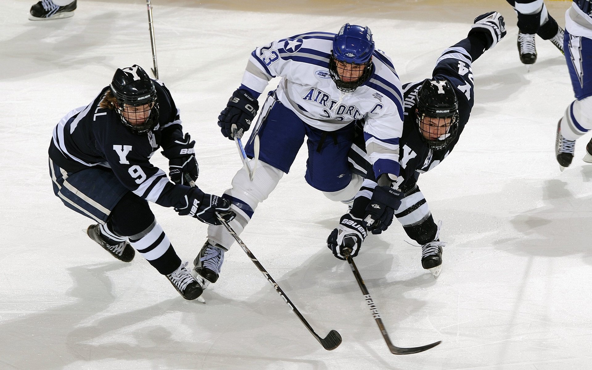 爵士险胜快船，贝恩在年度焦点之战接管比赛，平凡英雄的逆袭史诗