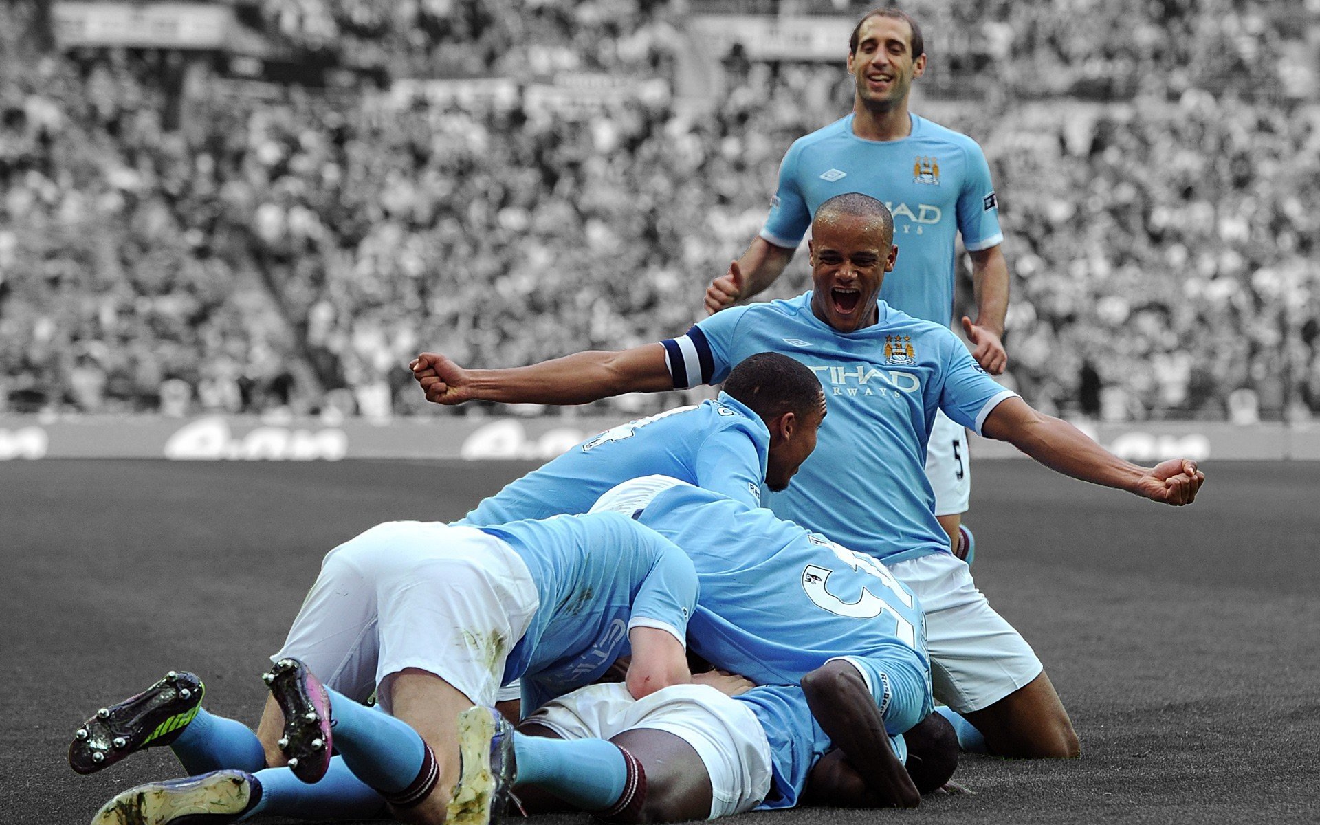 铁闸镇关，范戴克一夫当关，德国战车碾碎伊拉克防线
